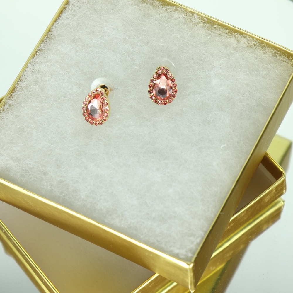Rose gold colored rhinestone studs
